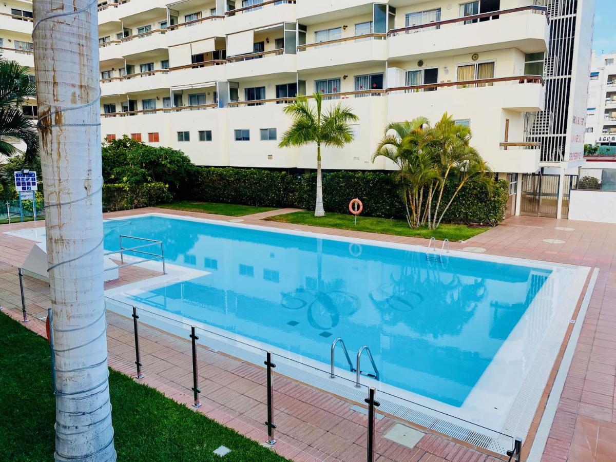 Orange And White Apartment In Yumbo San Bartolome de Tirajana  Exterior photo